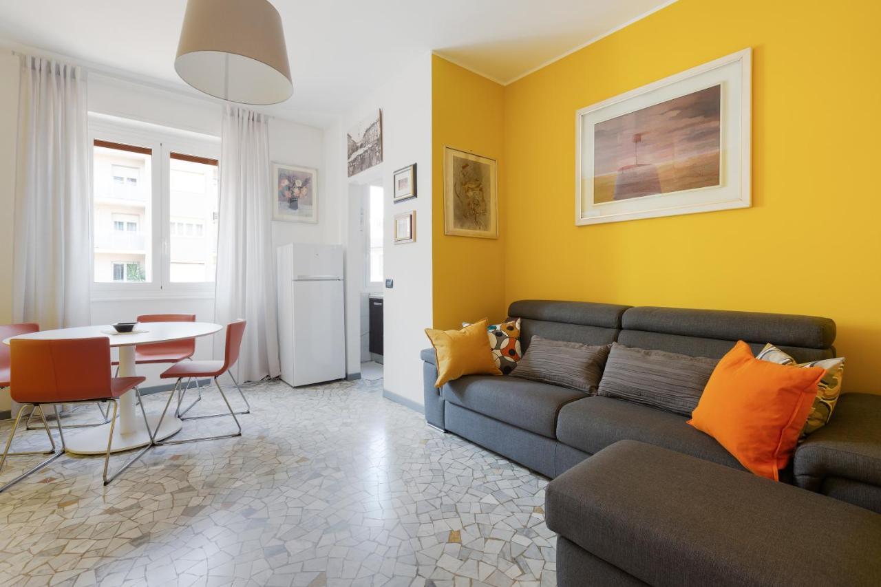 Apartment With Balcony - 50 M Far From M1 Pasteur Milan Exterior photo
