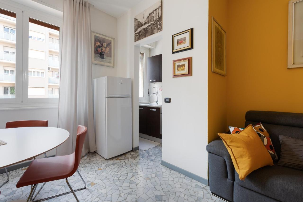 Apartment With Balcony - 50 M Far From M1 Pasteur Milan Exterior photo